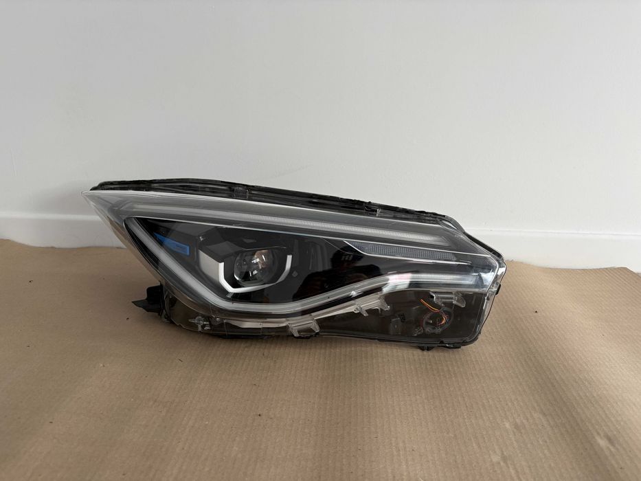 Far dreapta Led Renault Zoe facelift dupa 2020 cod 260102384R original