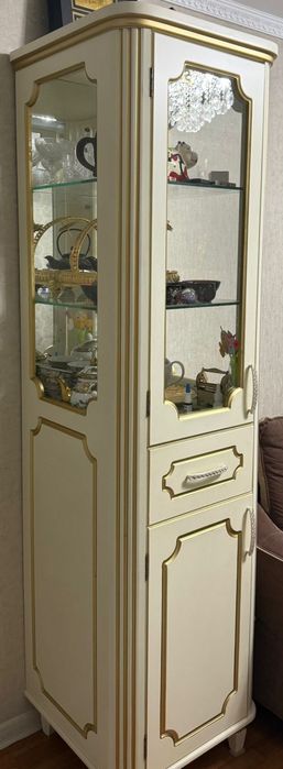 Шкаф пенал для гостинной 2шт