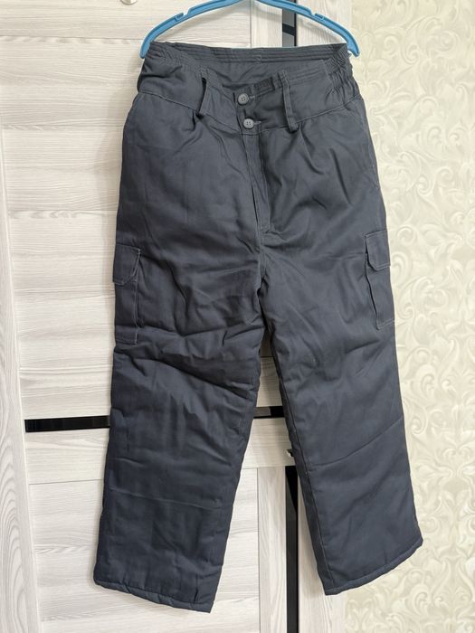 Продается новая, зимняя спец.одежда. Размер 52