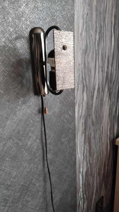 Продам светильник