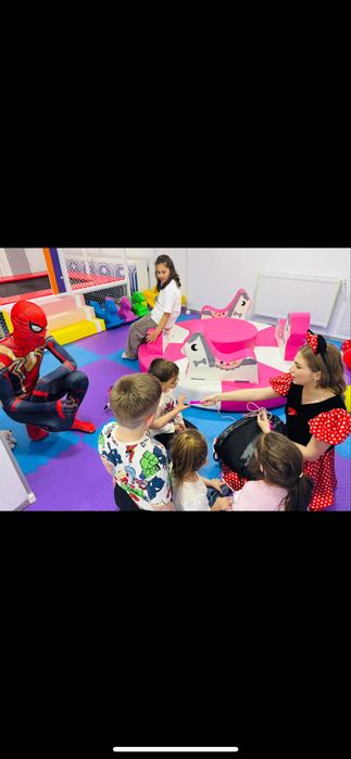 Animatori petreceri copii/Ursitoare botez/Mos Craciun