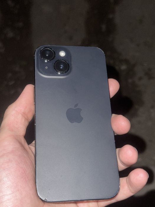 Iphone 15 ozi qora