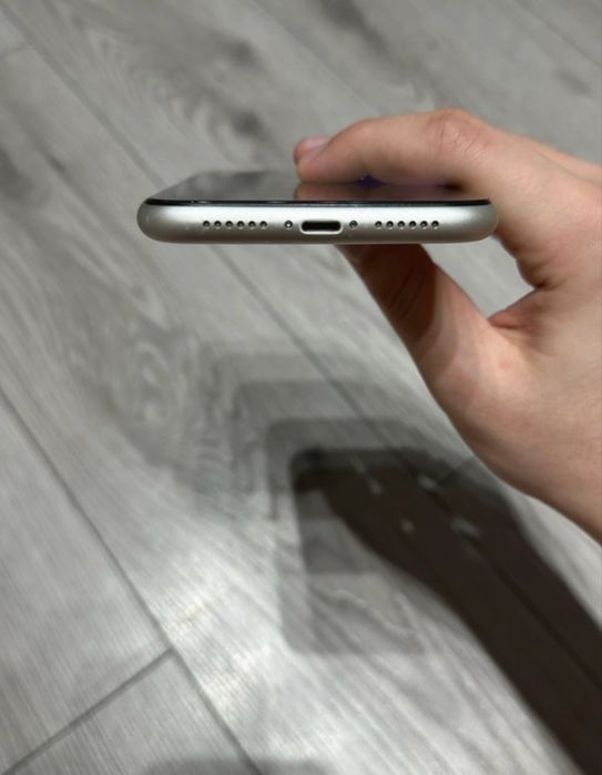 Iphone 11 white 128gb