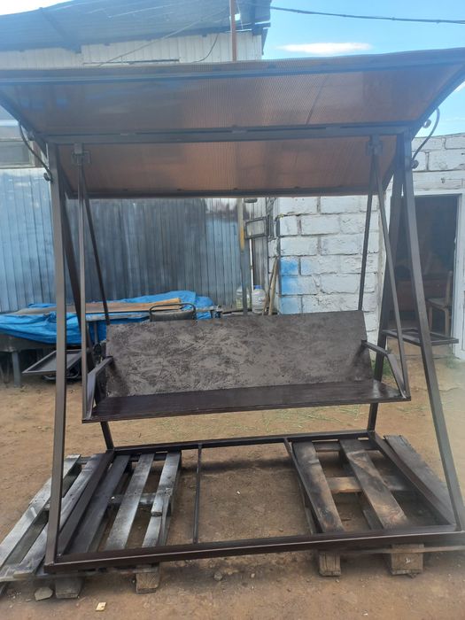 Продам Качеля садовая.