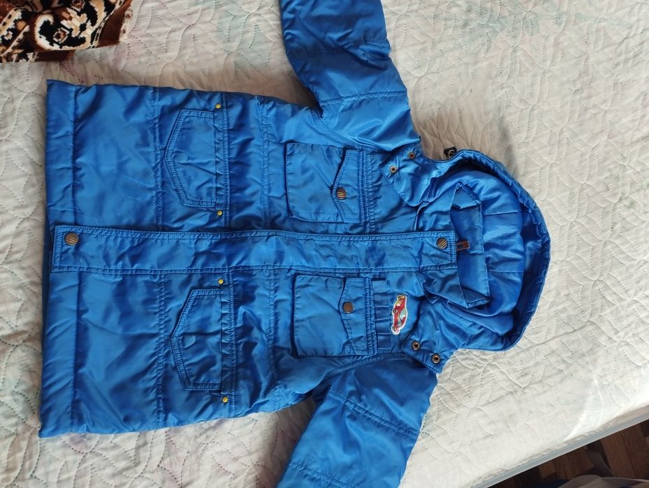 Продам зимний комплект куртка+комбез