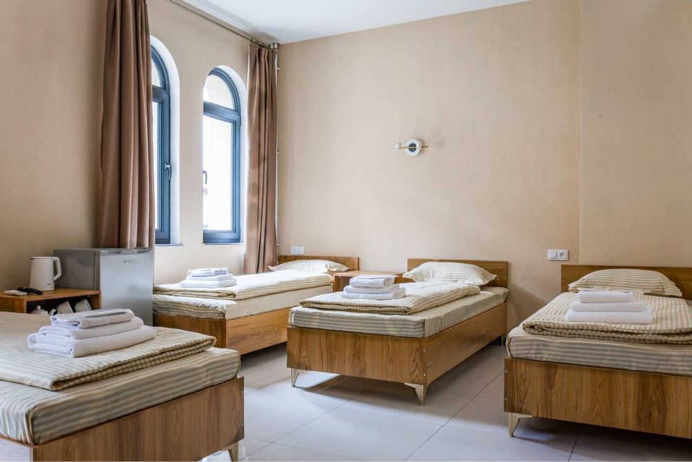 Olchazor Hotel mehmonxona sergeli 3-4 bekatga yaqin ruvd kuchada