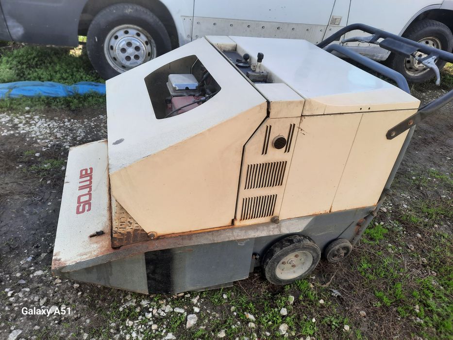 Моторна метачна машина. Професионална.