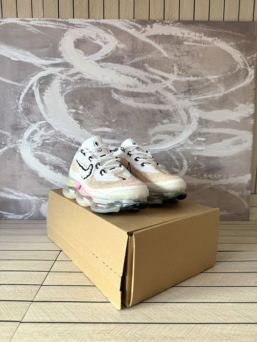 Nike AIr Max Scorpion White Rainbow