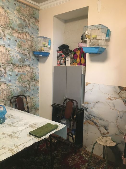 Янгиобод мах. 1,8 соток 3 хона ховли сотилади.