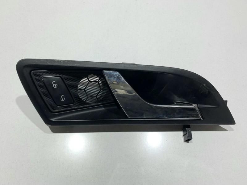 Maner interior usa cu buton geam dreapta fata Skoda Superb 2 3T0837248