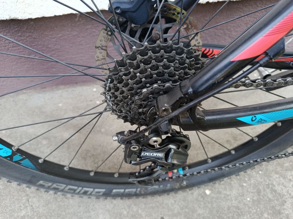 Bicicleta Cube Access (KTM, Bulss)