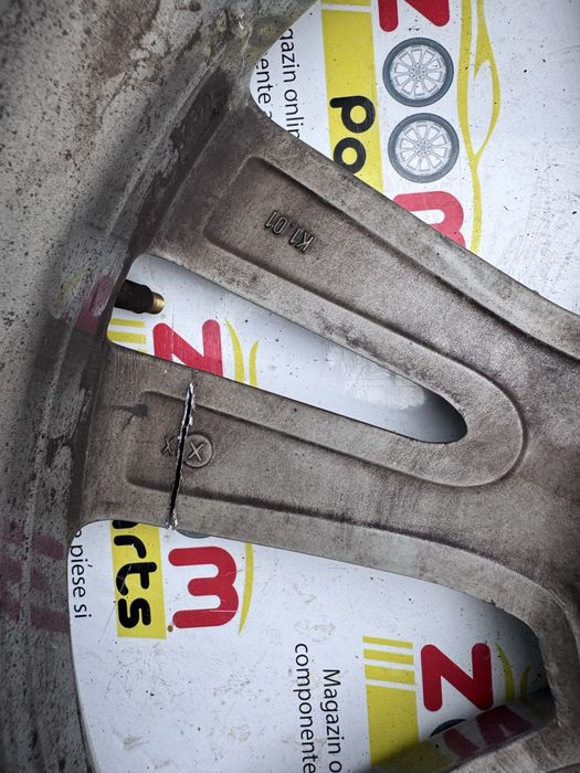 Janta aliaj bicolora originala R19 fata spate Mercedes CLS W218 2011-2017