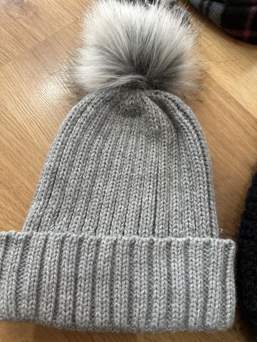 Зимни шапки