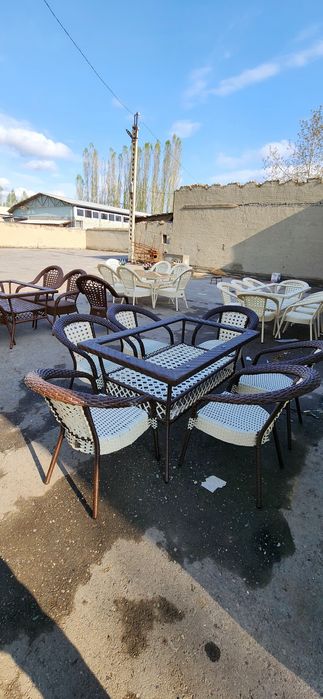 Ratan to'qima stol stullar ishlab chiqaruvchidan