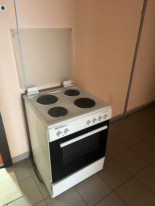 Продам электроплита б/у