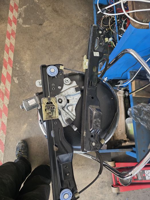 Vand macara geam stanga opel