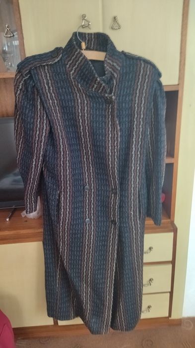 Сака и палта отговарящи на М размер