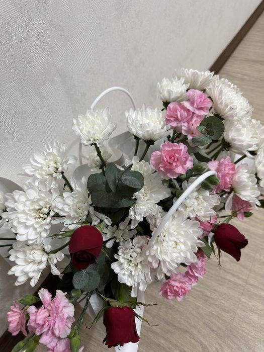 Жана келген свежие цветы