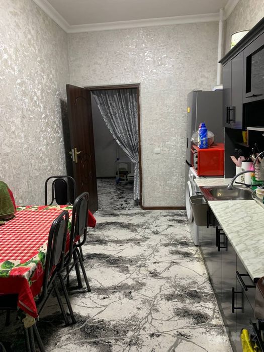 Квартира сотилади