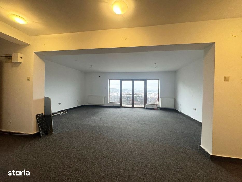 Apartament 4 camere 135mp, et2/3 - panorama oras, parcare - Zorilor