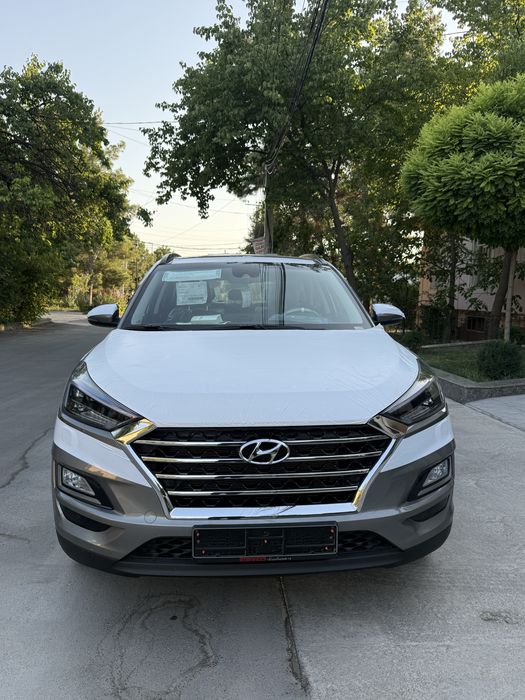 Hyunday tucson 1 qol moshina yengi holatda