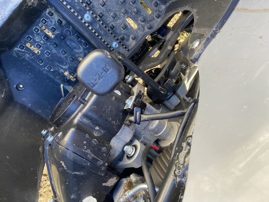 Atv 250cc aprope nou 300km rulati, schimb de rodaj facut limitator sco