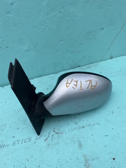 Огледало L- R Сеат Алтеа/ Seat Altea 2006г