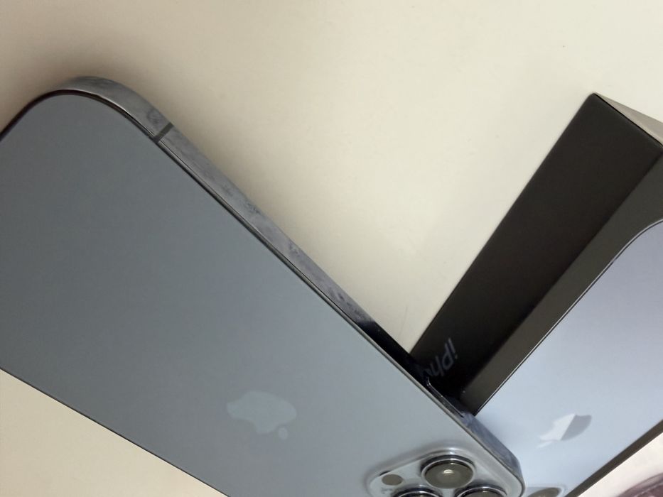 Продам айфон 13 pro max