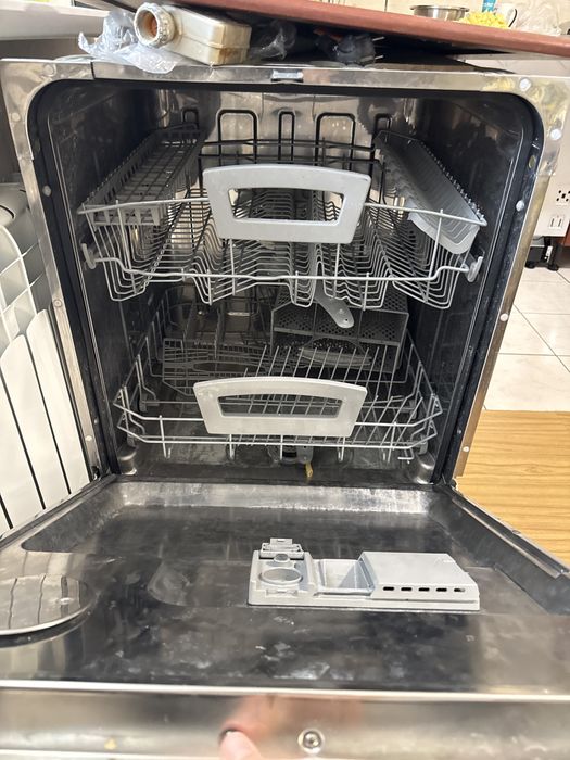 Продам посудомойку