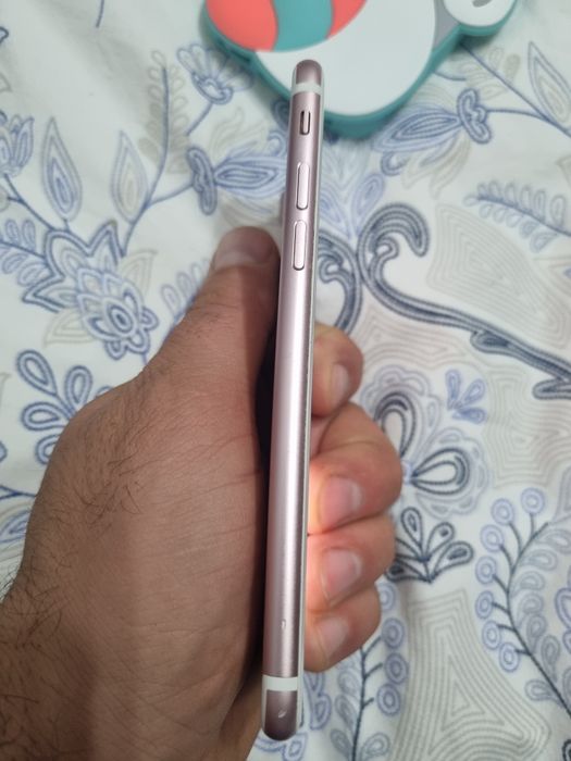 IPhone 7 rose..  .