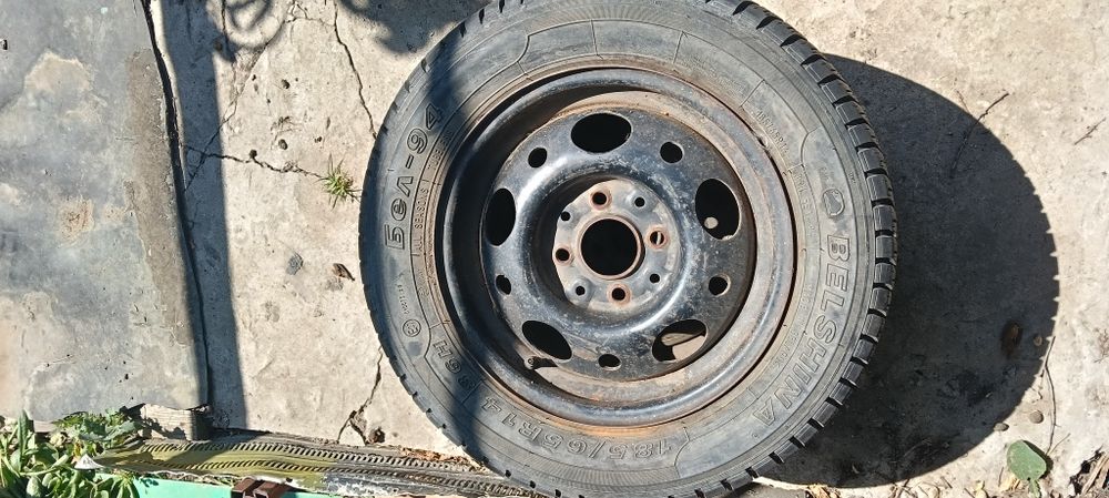 Продам летний Покрышки