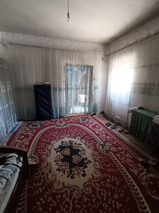 8 ta uyi bor 18 mert podval