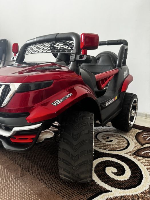 Продаю машину Ждип