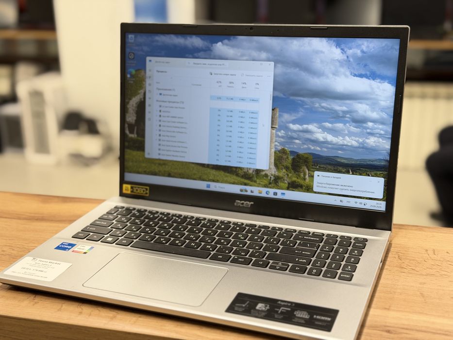 Acer Aspire 3  Процессор: Intel Core i5-1235U