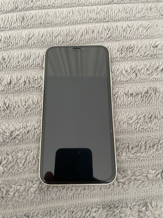 Продам iphone 11