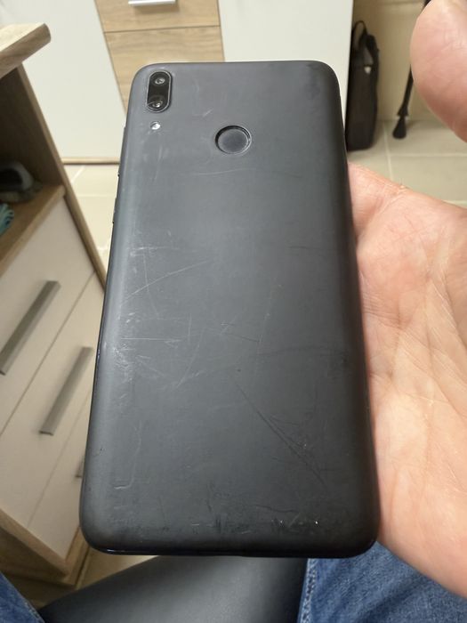 Huawei Y7 (2019) 3/32gb