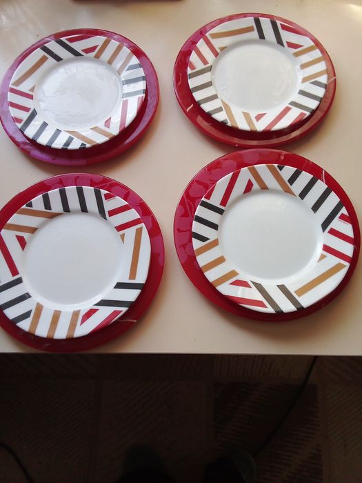 Продам тарелочки