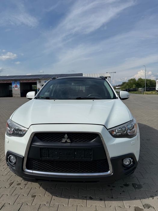MITSUBISHI ASX 2011 — imagine 3