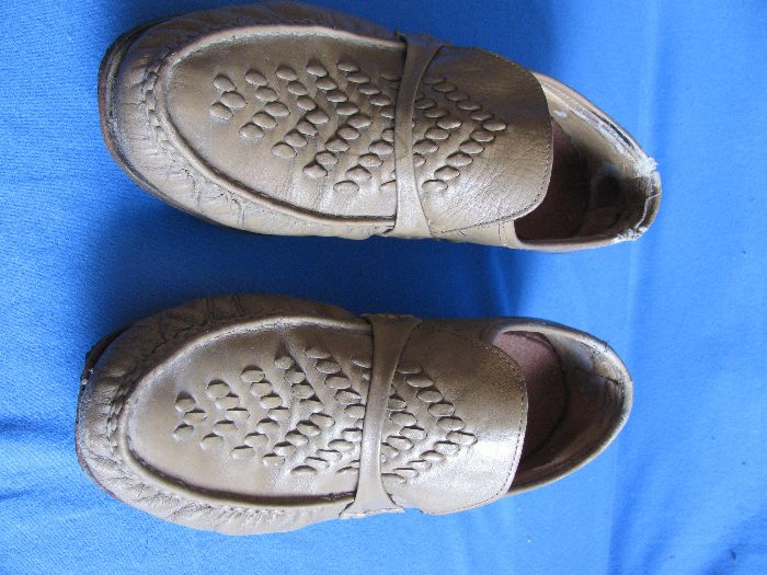 продам кожанные туфли