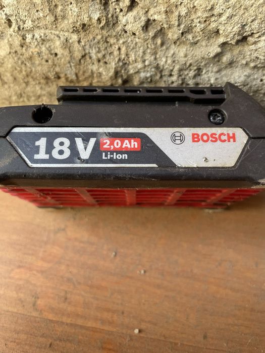 Acumulatori makita si bosch originali adusi din spania