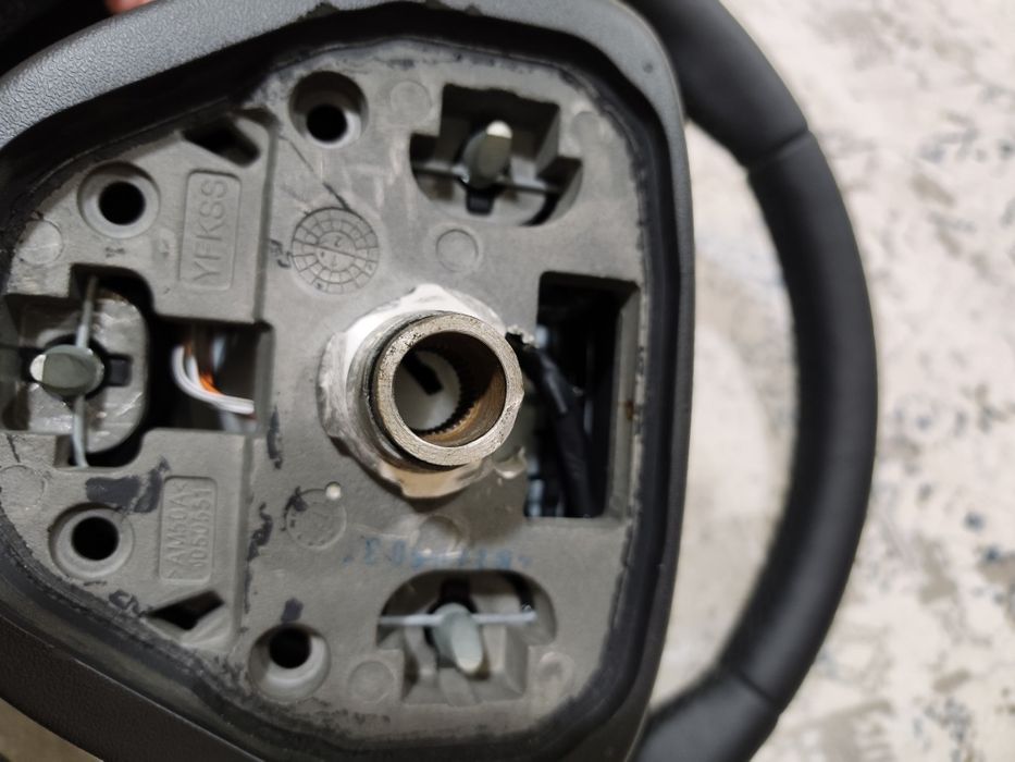 Malibu 2 rul.  (руль).