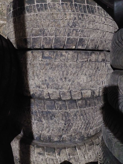 Cauciucuri 245 70 17,5