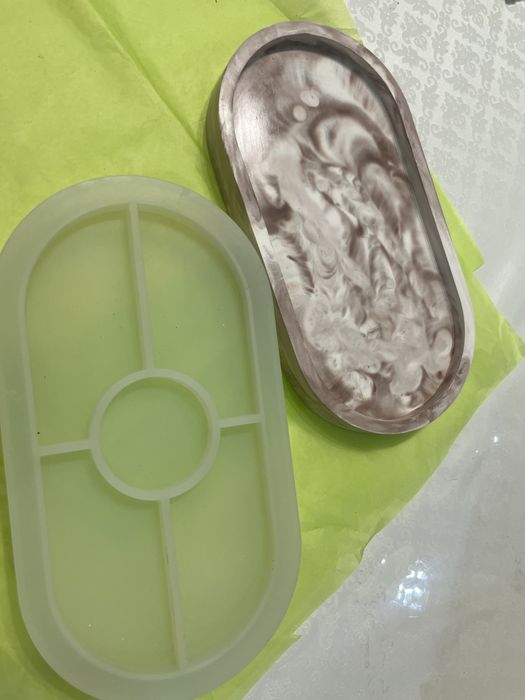 Форма поднос продается