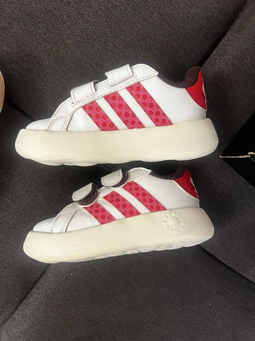 Детски спортни обувки adidas, disney, lc waikiki