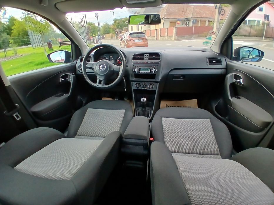 Volkswagen Polo 1.6.t.d.i. 90 cai,an fabricație 2011,euro 5,recent adus în țară!