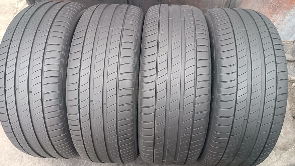 225/50/18 Michelin