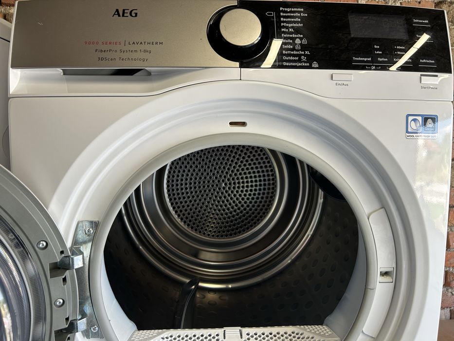 Сушилня AEG 9000 Series 3DScan FiberPro A+++