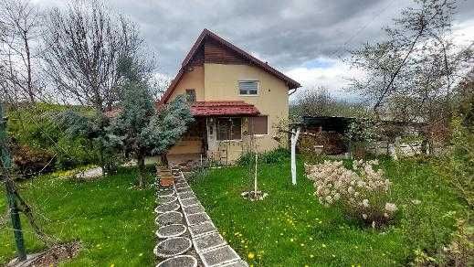 Casa com. Bughea de Jos, jud. Arges