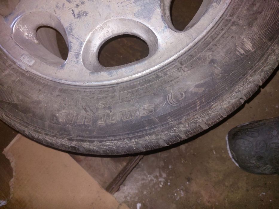 Продам диски с шынами