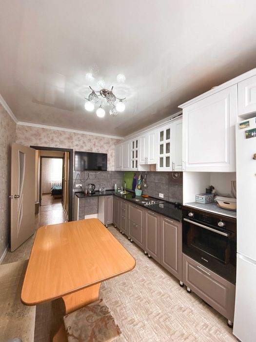 Продам 4-х комнатную квартиру